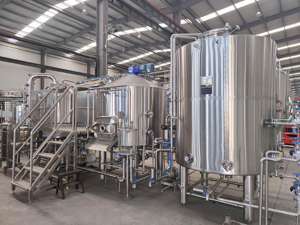 <b>1200L Steam heating mash unit</b>